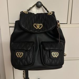 BETSEY JOHNSON BLACK BACKPACK PURSE WITH GOLD HEART ACCENTS